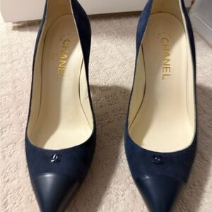 CHANEL Black Women's Heels Box